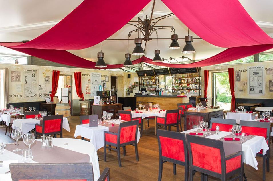 Domaine De Barres Hotel Langogne Bagian luar foto