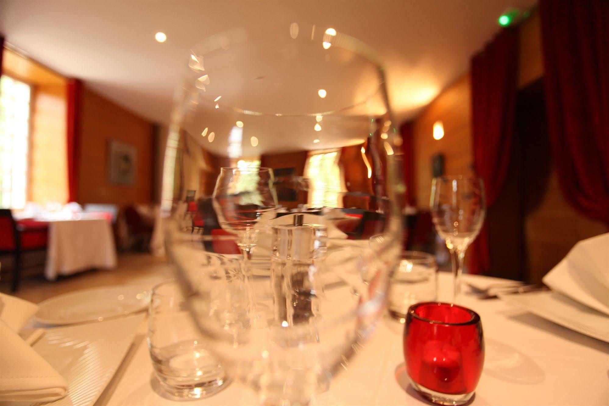 Domaine De Barres Hotel Langogne Bagian luar foto