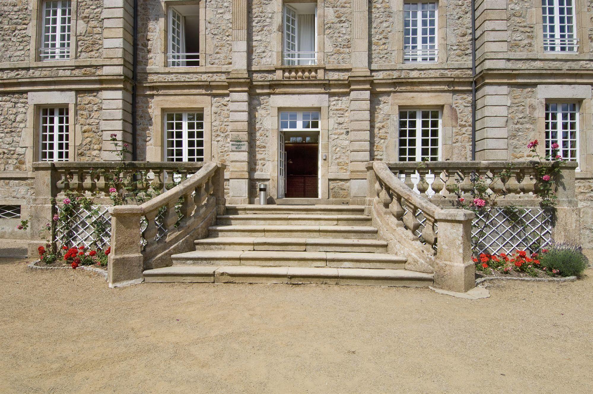 Domaine De Barres Hotel Langogne Bagian luar foto